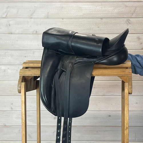 Used Albion Original Comfort Dressage Saddle 17/M - Image 9