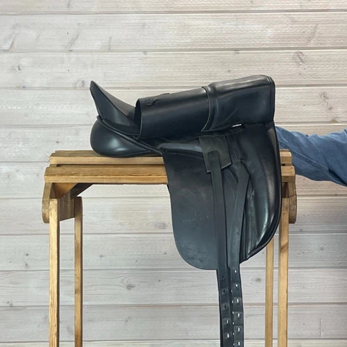 Used Albion Original Comfort Dressage Saddle 17/M - Image 10