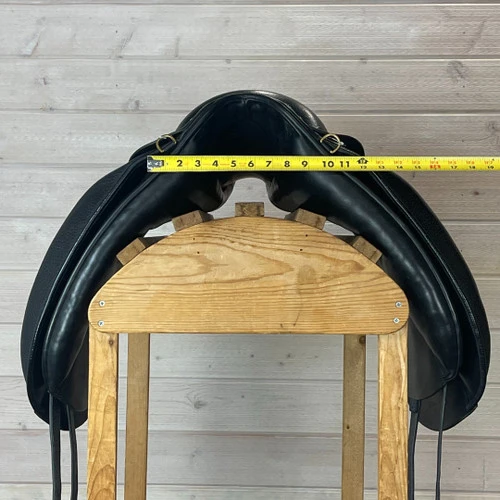 Windsor. Used Windsor Greenline Dressage Saddle 18.5/W - Image 2