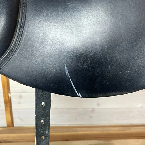 Used Prestige Top Dressage Saddle 17/W - Image 8