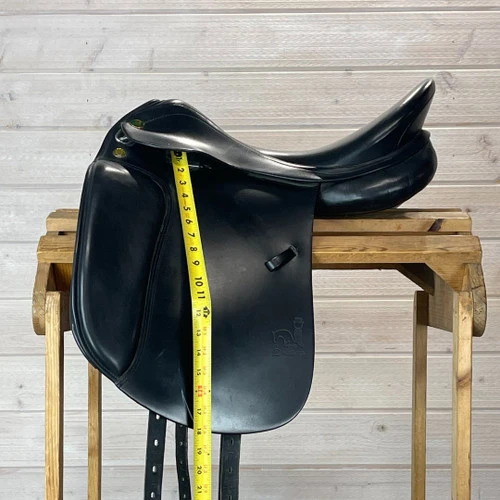 Used Prestige Top Dressage Saddle 17/W - Image 4
