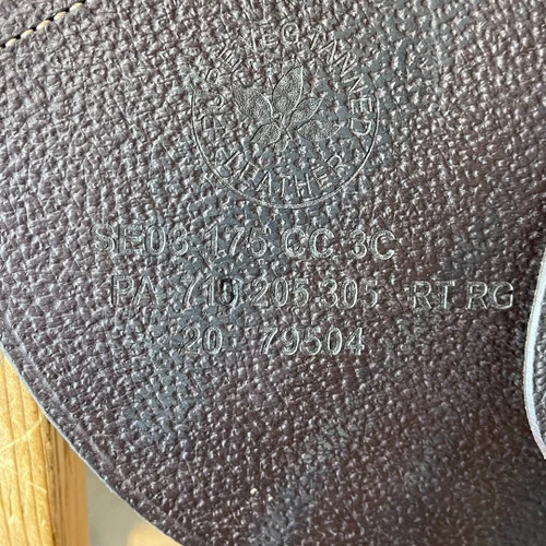 Used CWD SE03 Flat Seat Close Contact Saddle 17.5/MW - Image 8