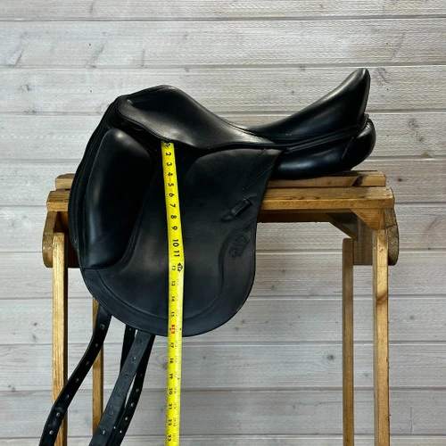 Used CWD SE08 Dressage Saddle 17.5/MW - Image 9