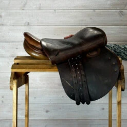 Used Antares Close Contact Saddle 16.5/M