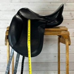 Used Peter Horobin StrideFree Kitzbuhel Dressage Saddle 18/W