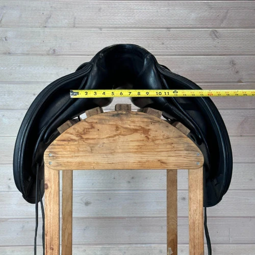 Used Schleese HK Dressage Saddle 17.5/MW - Image 7